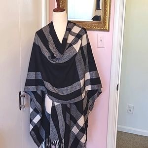 NWT THREE DOTS plaid shawl